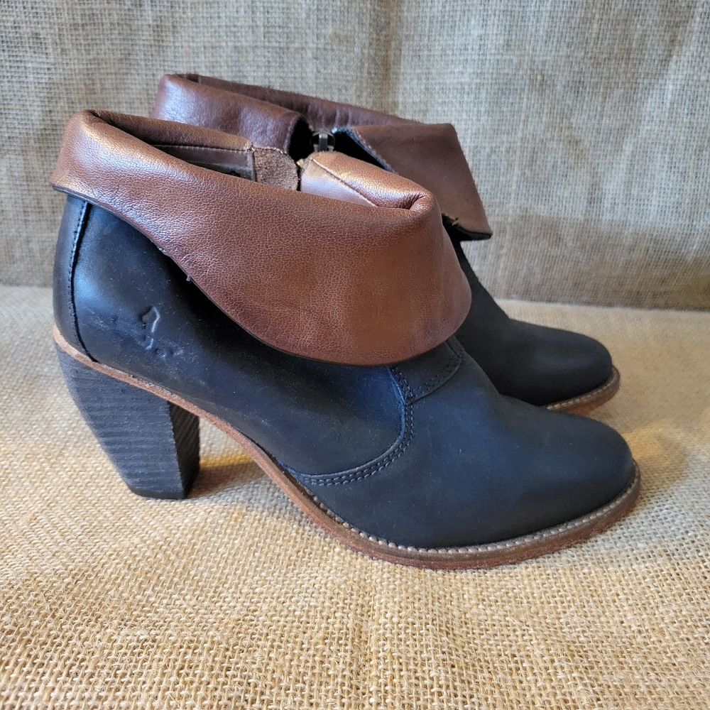 J Brand Saloon Brown/Black Leather Foldover Ankle boot 6